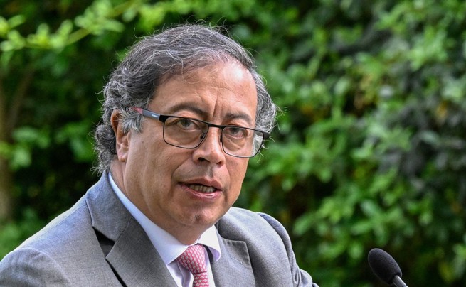 Nueva indirecta del presidente Petro al Banco de la República por mantener alta la tasa de interés