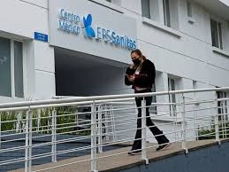 Gobernadores alertan sobre posible colapso del sistema de salud por crisis financiera