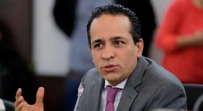 Ficha de Petro llega a la Procuraduría de Eljach