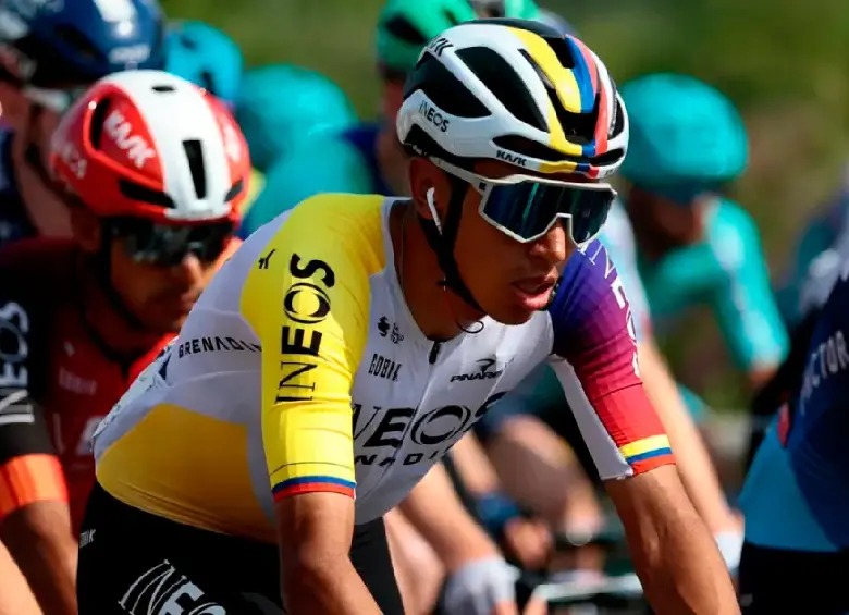 Egan Bernal se consolida entre los 10 mejores del Giro de Italia tras brillante actuación en la etapa 9