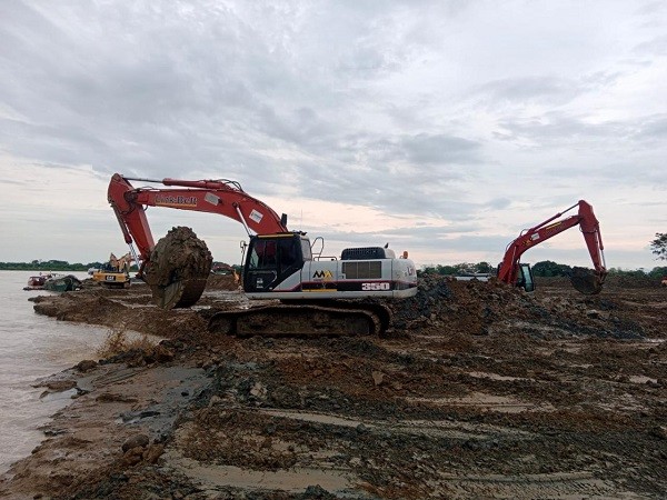 Se reactivó la obra en el canal de La Esperanza