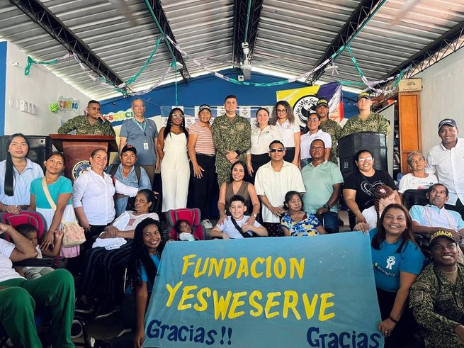Discapacitados recibieron sillas de ruedas en Corozal