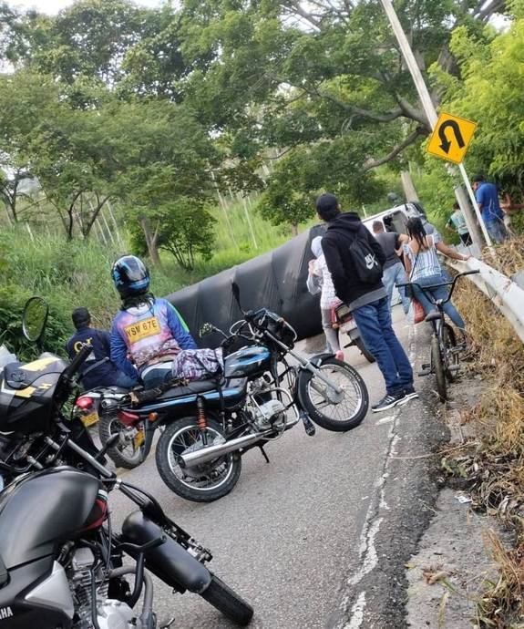 Se quedó sin frenos de bajada