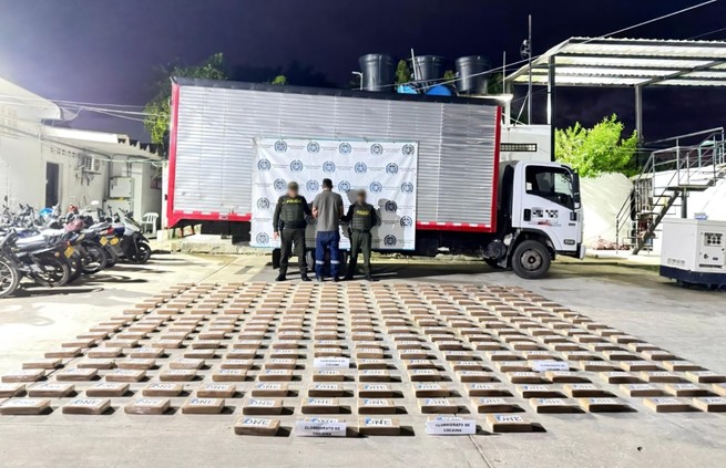 Droga incautada sería del 'Clan del Golfo'