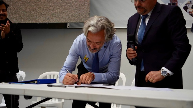 Juan Daniel Oviedo también buscará la presidencia