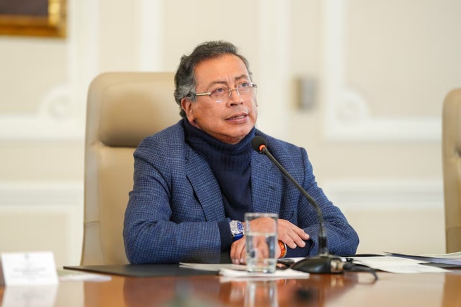 Desde el Congreso piden hacerle examen toxicológico al presidente Petro