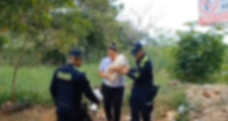 Hallan con vida a bebé recién nacida abandonada cerca de un CDI en Montelíbano