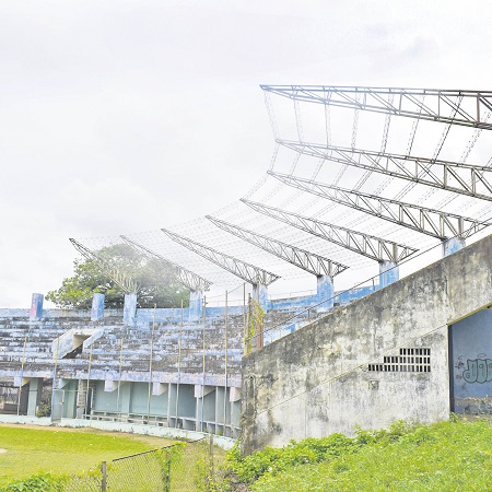 De estadio solo quedó el nombre, el Ocho de Diciembre está inservible
