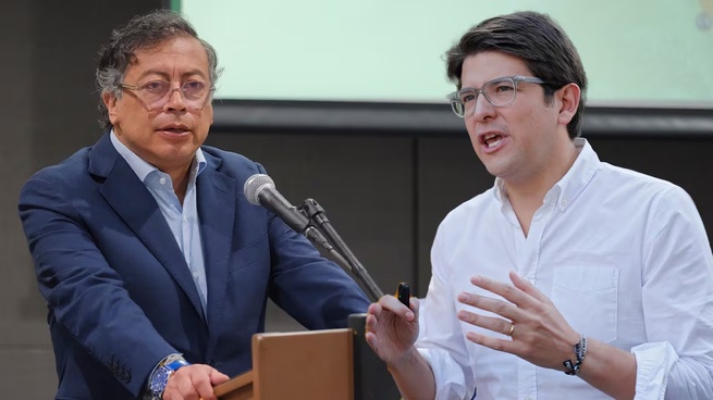 El esquema de seguridad de Miguel Uribe "fue disminuido extrañamente", según Petro