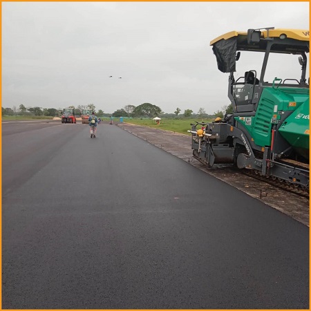 Inició el asfaltado de la segunda pista, pero siguen inconvenientes