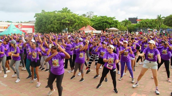 Ellas corrieron la Carrera Atlética Emblemática Mujer Sanonofrina