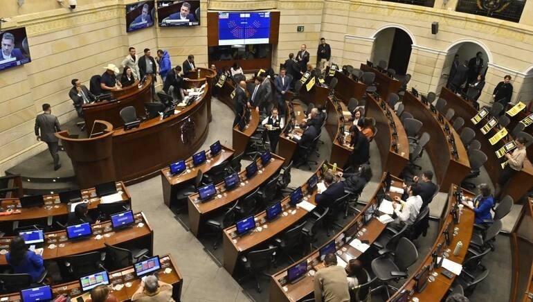 Hoy se reanuda el debate a la reforma laboral
