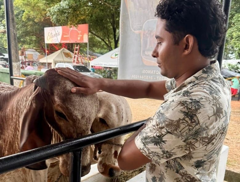 Ganado lechero es protagonista de la PreFeria
