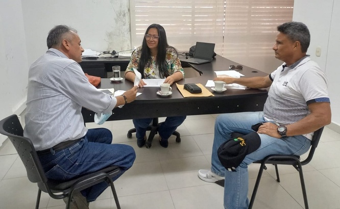Taxistas exigen controles a la ilegalidad en el transporte