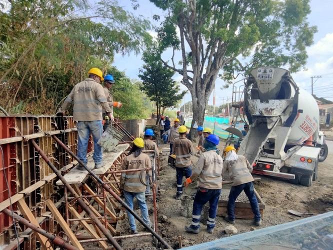Par Vial San Carlos en avance
