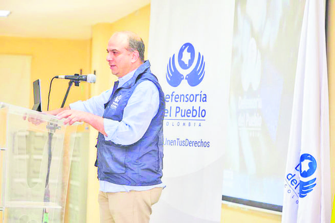 Gobernantes a tomar medidas por el tema migratorio: Defensor