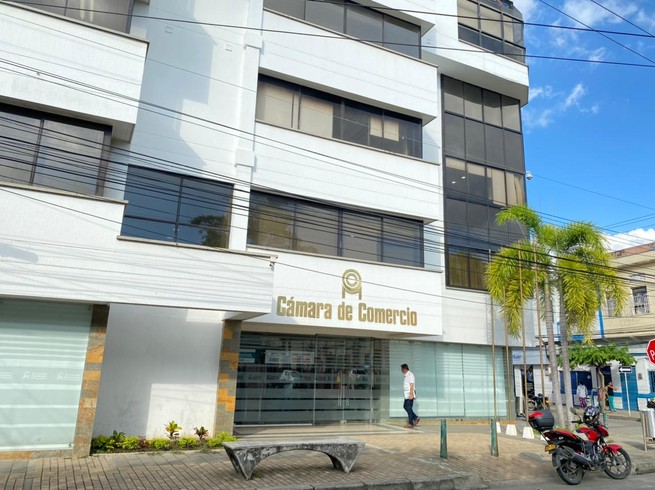 Habrían intentado sobornar a directivo