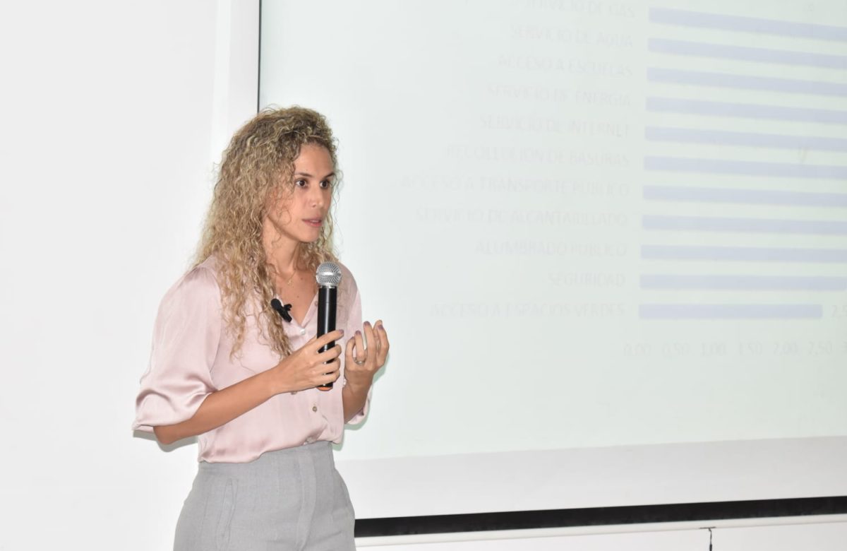 Precandidata a la alcaldía de Montería denuncia ataque de perfiles falsos