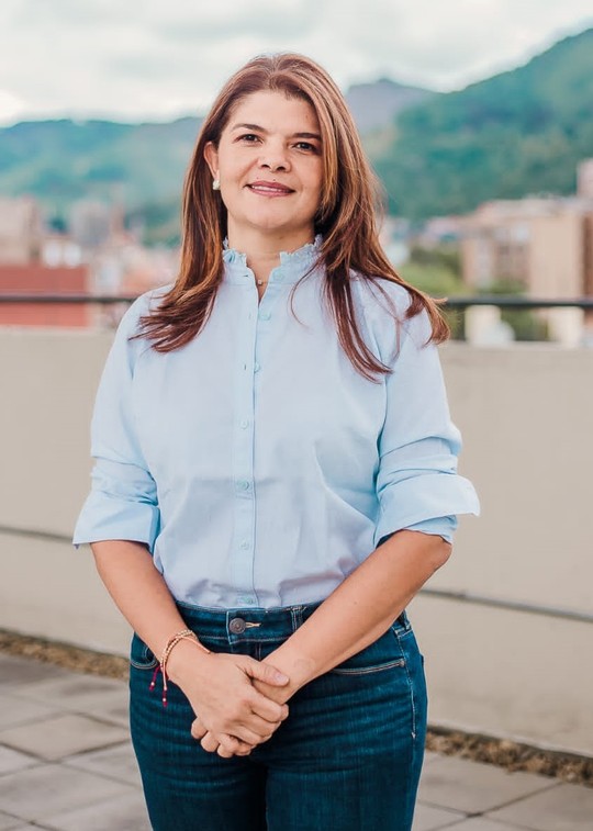 Liliana Bitar gana primer pulso en PND