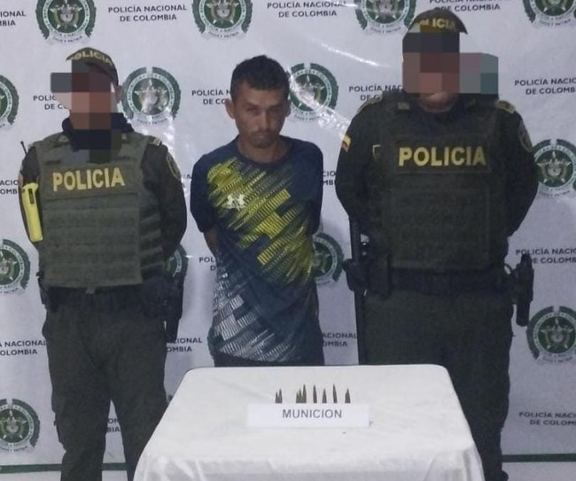 Se lo cogieron con municiones
