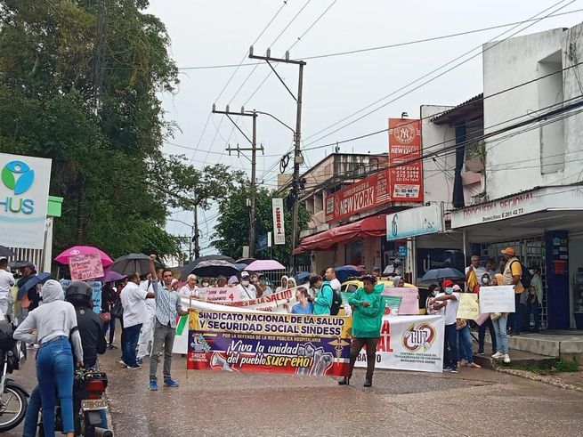 El gobernador de Sucre asesina nuestra salud: manifestantes