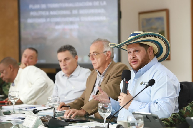 En seguridad hay que definir acciones claras: Gobernador