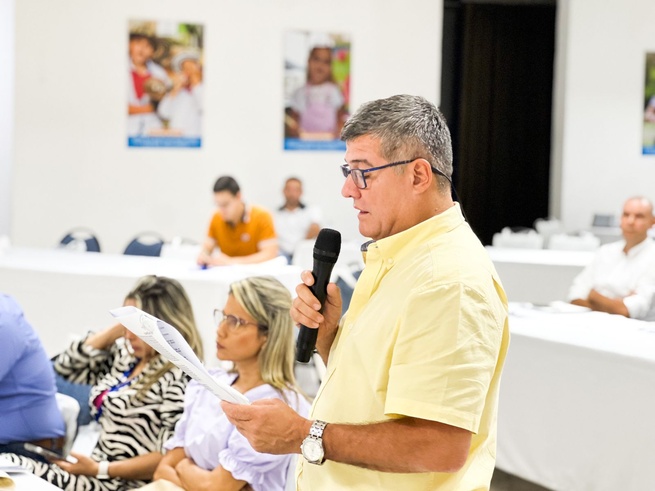 Comisión de seguimiento, firme