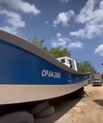 Llegará embarcación de gran calado para pescadores