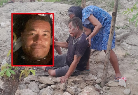 Removía unos escombros cuando le dispararon