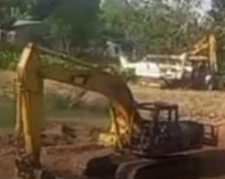 Le prendieron fuego a maquinaria en Cereté