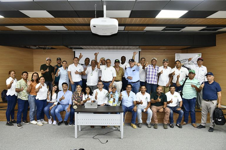 Cadena Láctea empezó capacitación con representantes de organizaciones