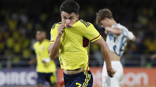 Colombia empieza ante Uruguay