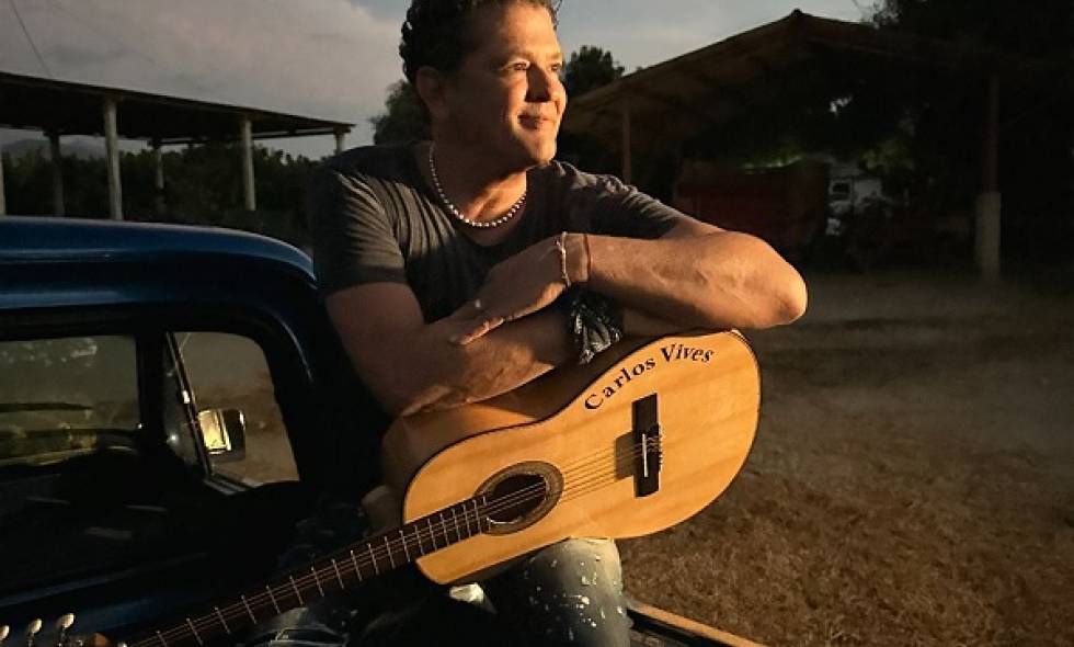 Carlos Vives empieza celebración de 30 años de carrera con 'La Historia'