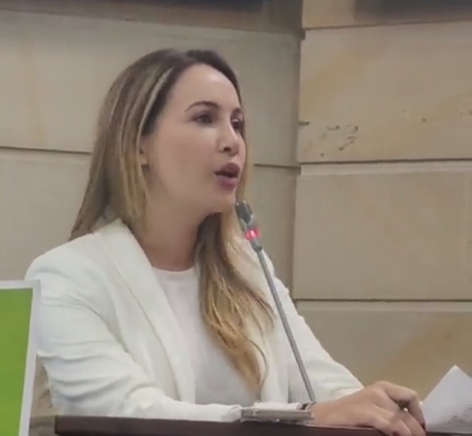 Senadora Castañeda rechazó feminicidio en San Onofre