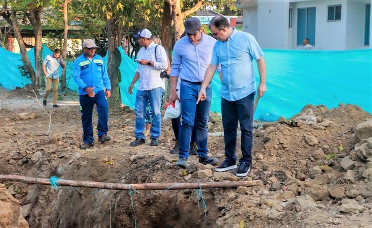 Interceptor para alcantarillado sanitario del barro Libertad, en 80 % de ejecución