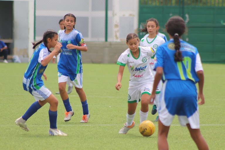 Sucre eliminó a Córdoba en el Interligas de fútbol