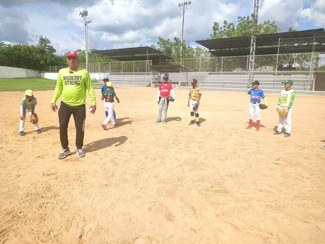 Inicia el Nacional de Béisbol Sub-10