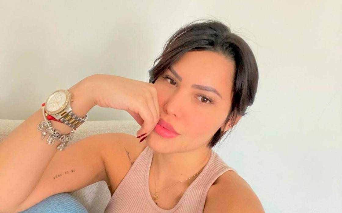 Ana del Castillo denuncia acoso luego de finalizar una presentación