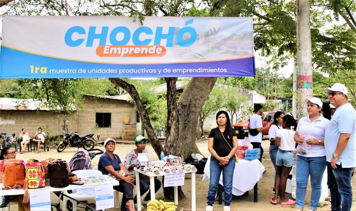 Por el emprendimiento y la reactivación económica vamos A +: Américo Donado