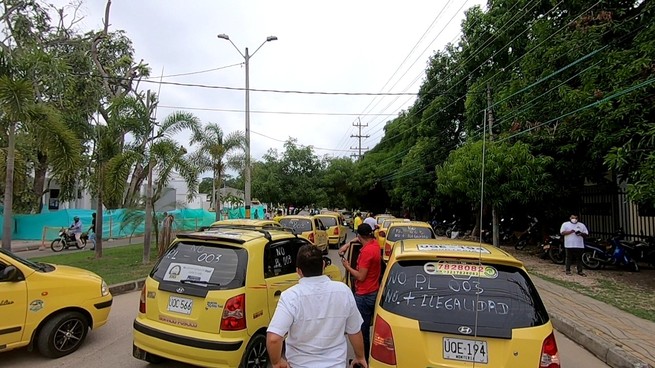 Taxistas de Montería se unen al paro indefinido del gremio que inicia mañana en el país