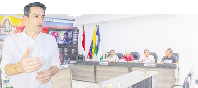 La tensa relación tiene en vilo 11 proyectos