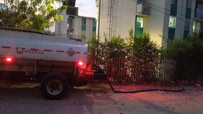 Está llegando el agua a Brisas de Comfasucre