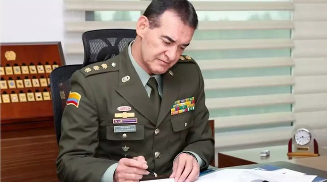 El general William Salamanca asumió la dirección de la Policía Nacional