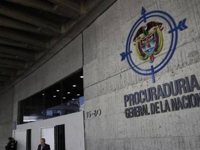 Procuraduría abrió indagación previa a funcionarios de MinDefensa