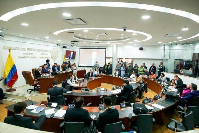 Fueron aprobados 67 artículos de la reforma a la salud