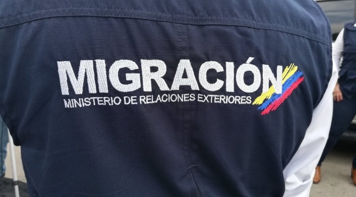 Abren investigación en Migración Colombia por fuga de ciudadano serbio
