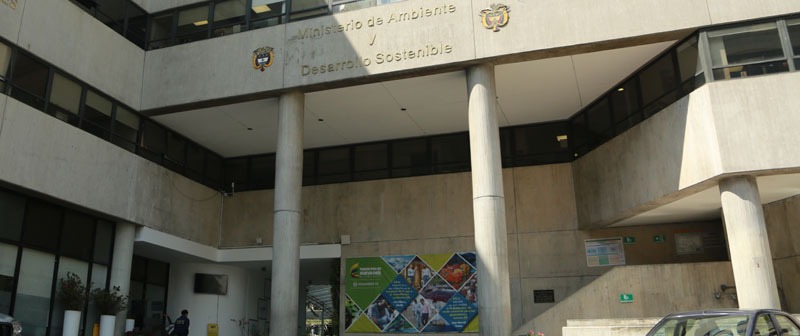 Denuncias por presunto acoso laboral en Minambiente