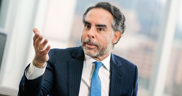 Cancillería suspendió pago del salario a Benedetti