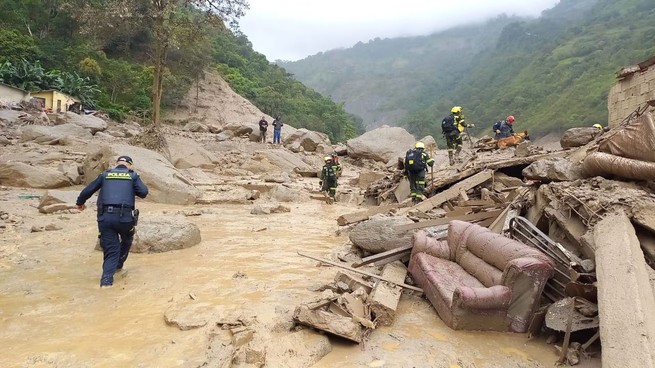 Evacuan a 118 familias por nueva alerta de avalancha