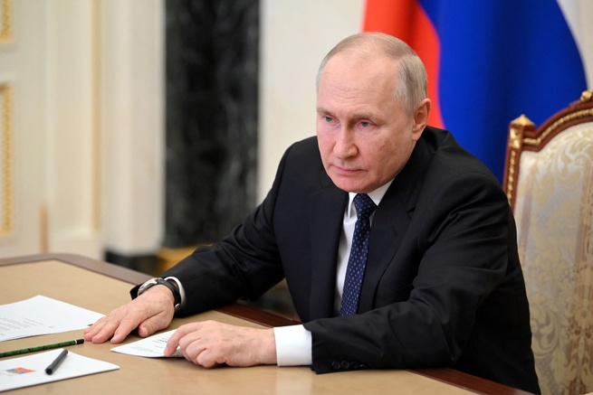 Putin lanza amenaza a Polonia